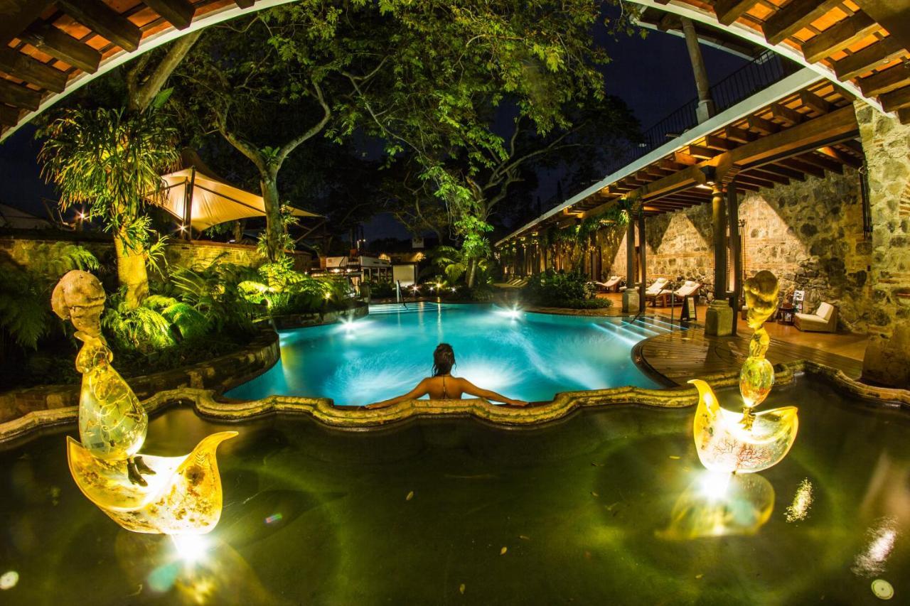 Hotel Museo Spa Casa Santo Domingo Antigua Εξωτερικό φωτογραφία The resort's swimming pool